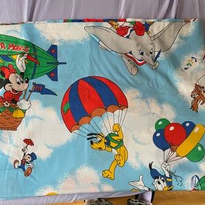 Vintage Disney top sheet